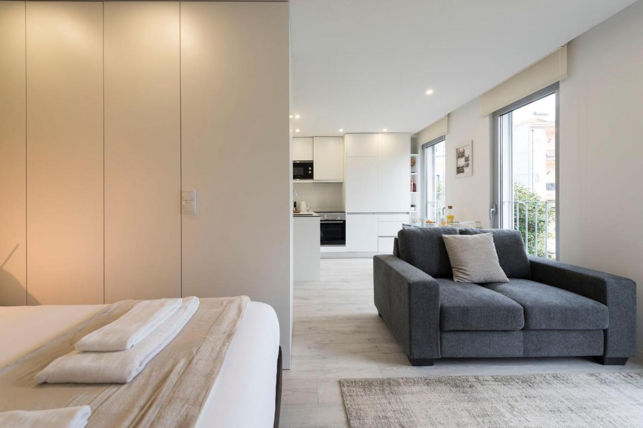 Lovelystay - Modern Loft With Gym & Free Parking Minutes Away From Cbd OOporto Exterior foto